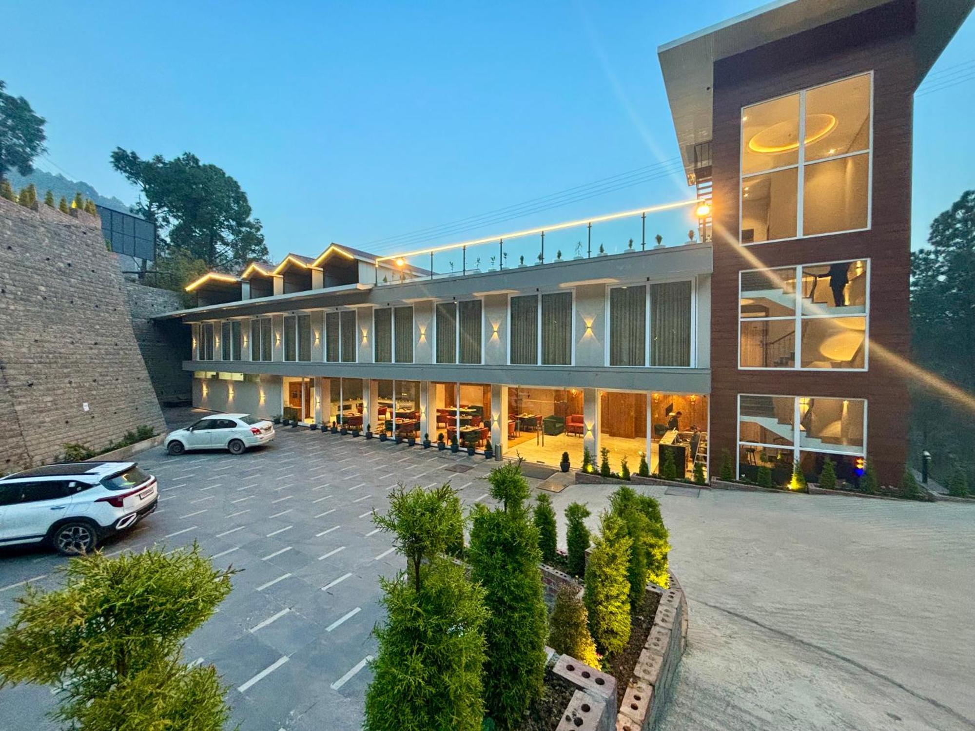 Arnisa Kasauli - A Boutique Hotel Exterior photo
