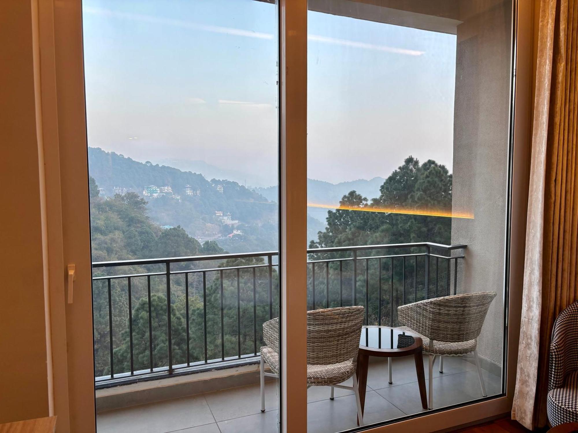 Arnisa Kasauli - A Boutique Hotel Exterior photo