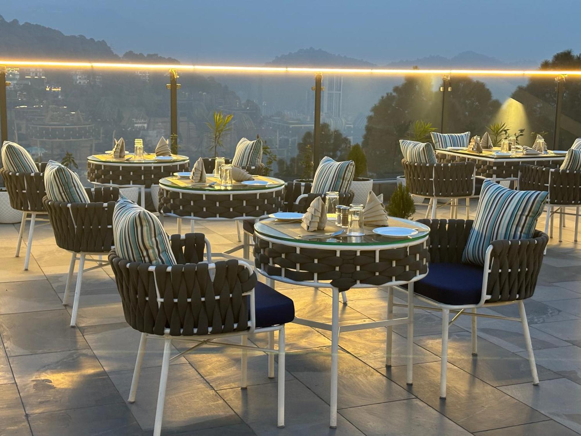 Arnisa Kasauli - A Boutique Hotel Exterior photo